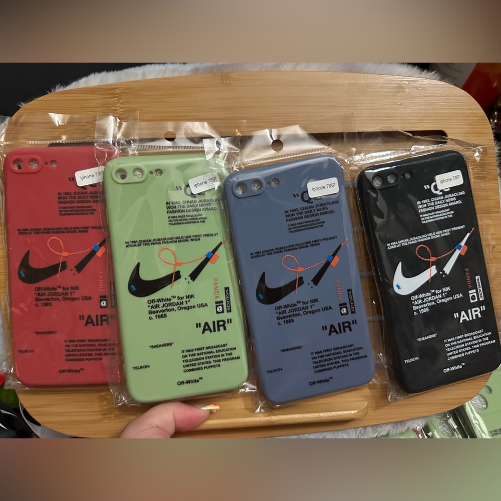 4 Brand new iPhone cases